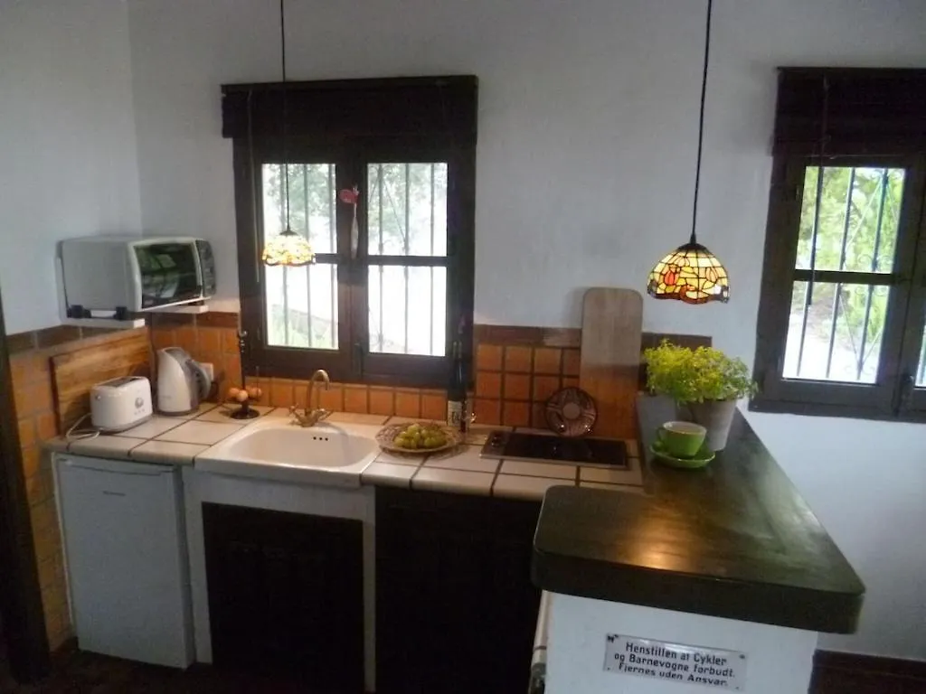 Toro Vista Casita - 1-2 Bedrooms Sayalonga Holiday home