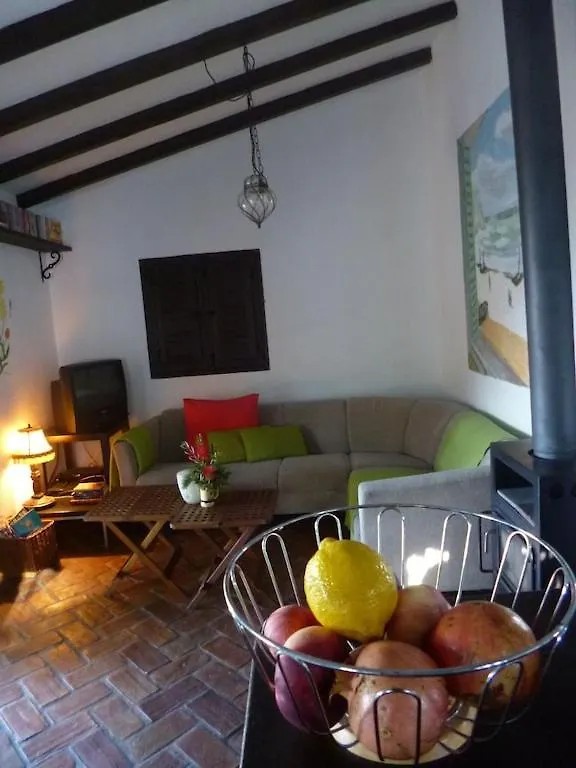 Toro Vista Casita - 1-2 Bedrooms Sayalonga Spain