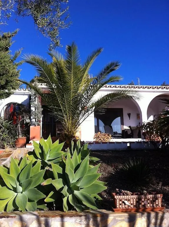 Toro Vista Casita - 1-2 Bedrooms Sayalonga 0*,  Spain