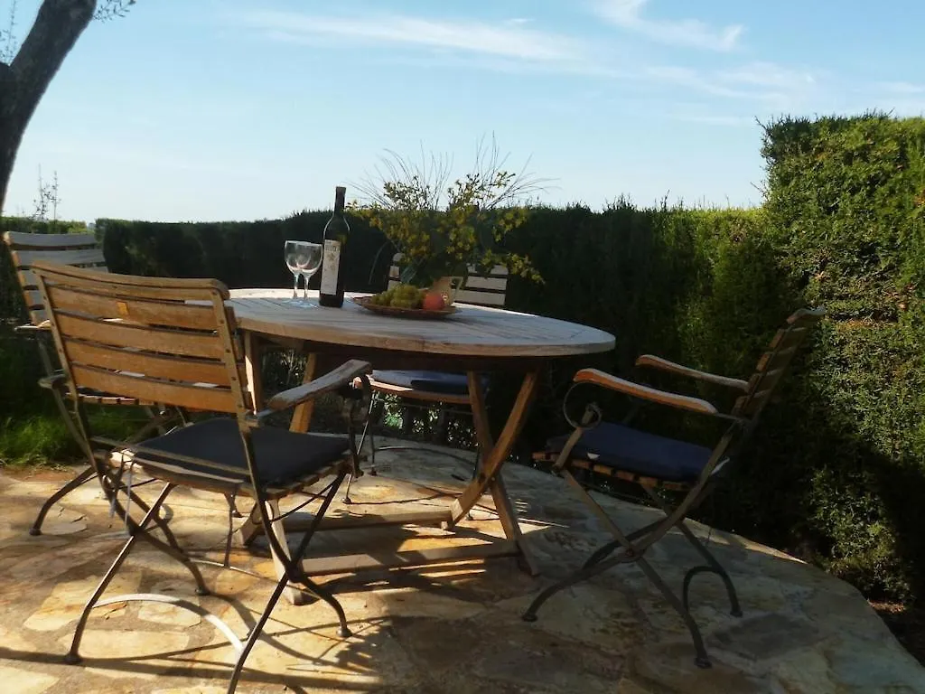 Toro Vista Casita - 1-2 Bedrooms Sayalonga 0*,  Spain